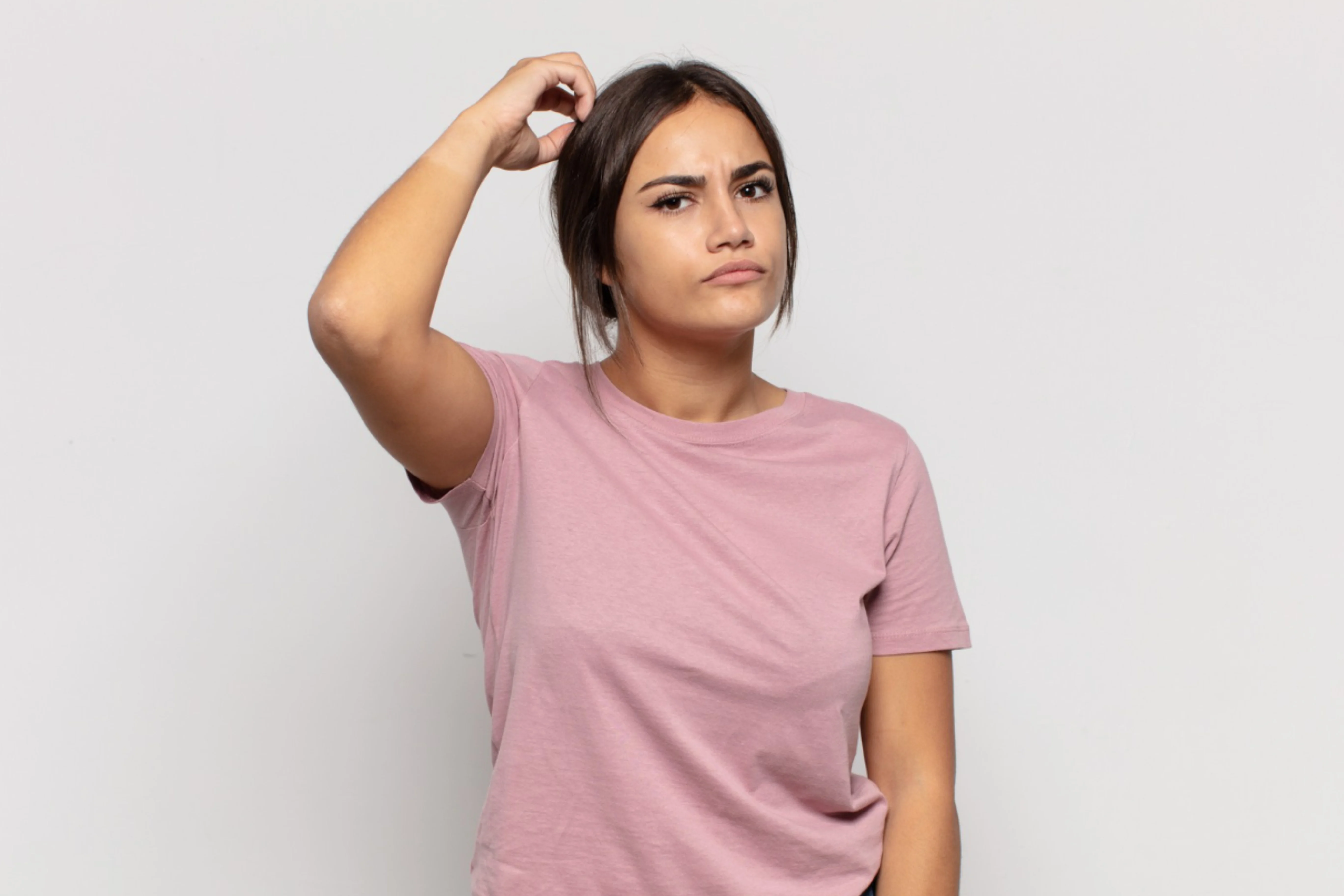 Managing Hair Loss: Causes, Symptoms, Diagnosis and Treatment Explained